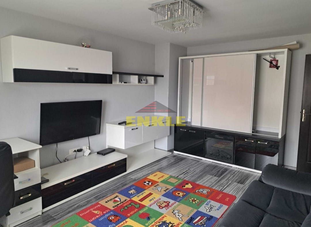 De închiriat apartament cu 2 camere decomandat, Str. Ion Pillat. - Poză 2