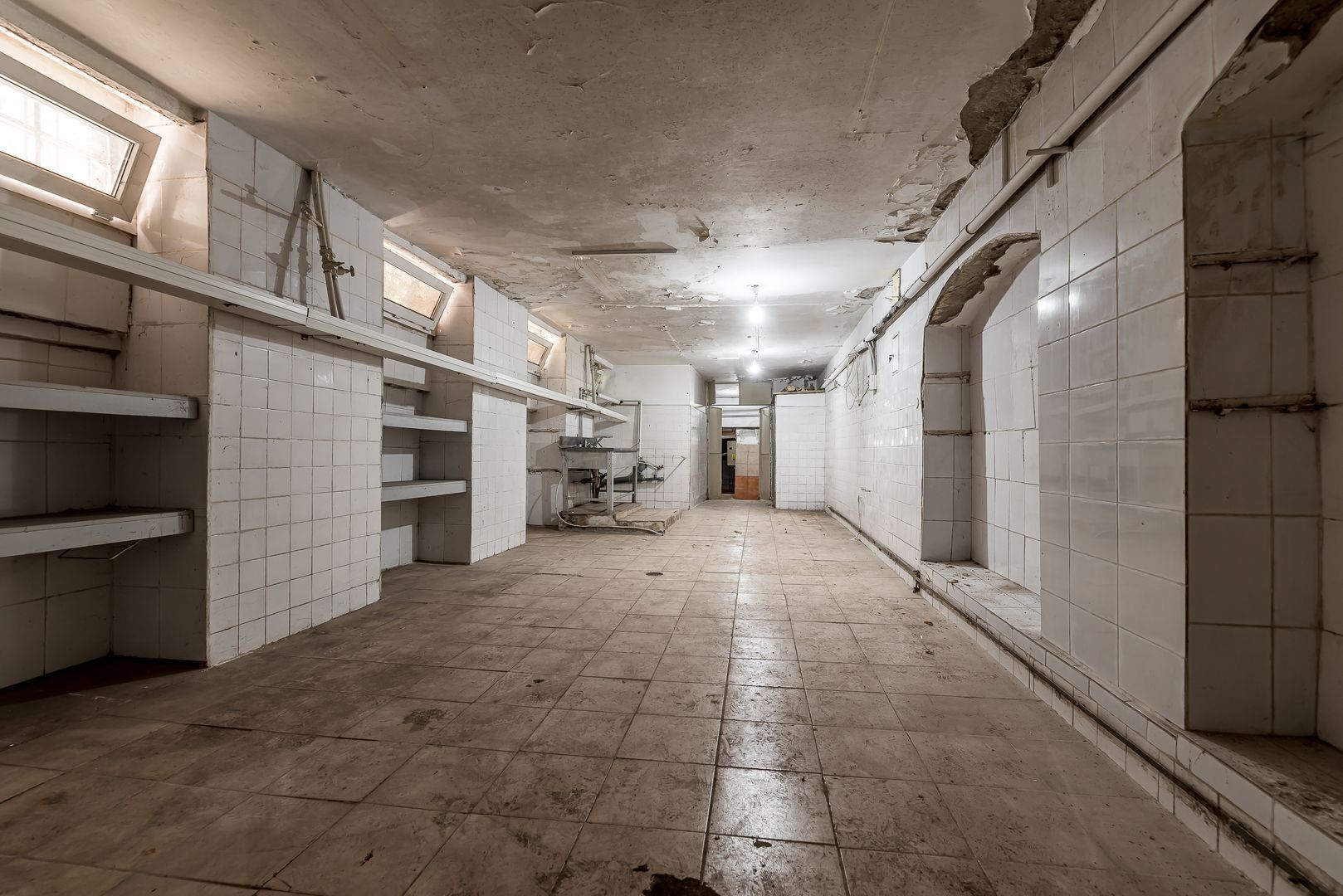 Spațiu comercial spre închiriere | Zona Boul Roșu – Palatul Steiner - Poză 8