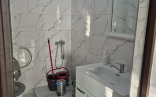 BRASADAS vinde Spatiu birou/apartament luceul Economic. - Poză 6