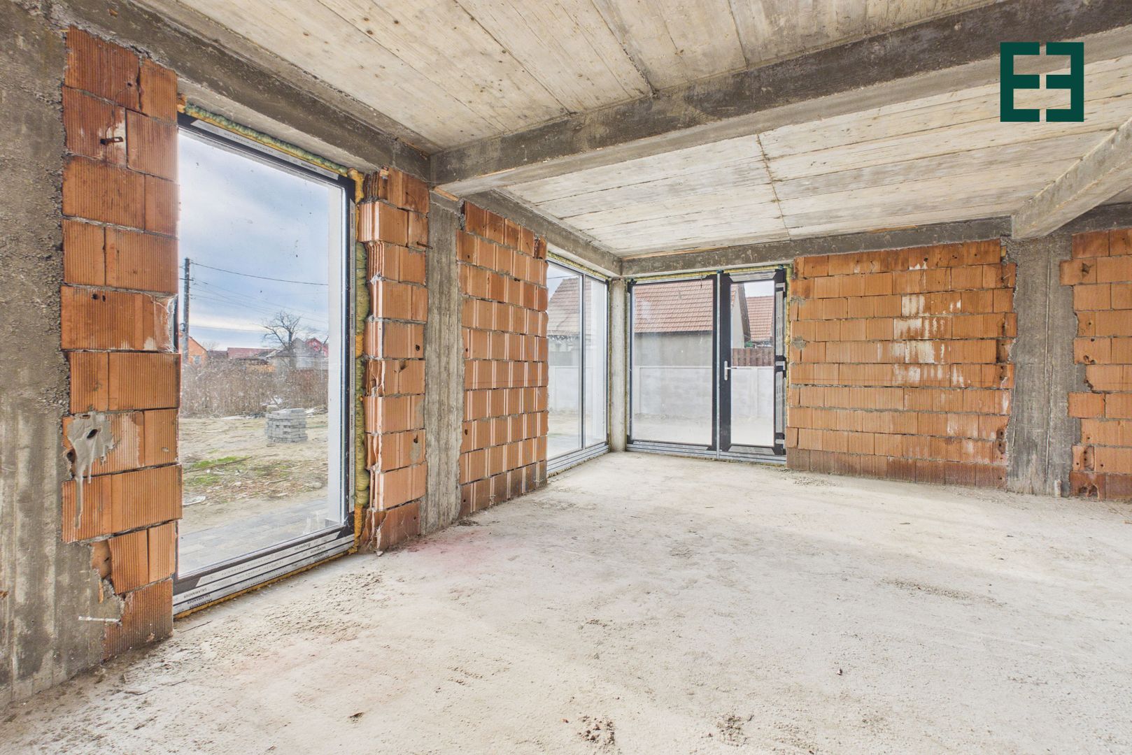 Casă nouă cu 4 camere și teren de 445 mp  - Vladimirescu - Arad - Poză 9