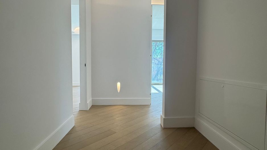 3 CAMERE || CORTINA 126 || EROUIANCU NICOLAE - Poză 11