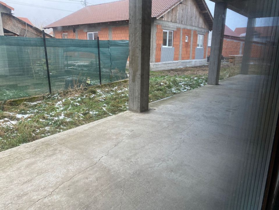 Casa Zimandu Nou 600 mp la rosu - Poză 11