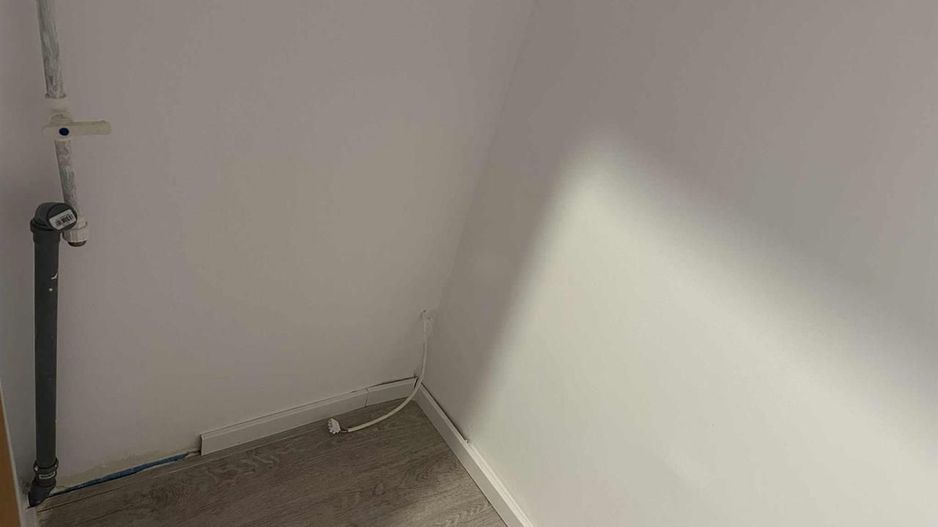 2 cam Sagului  etaj 3 centrala proprie amenajat nou - Poză 7