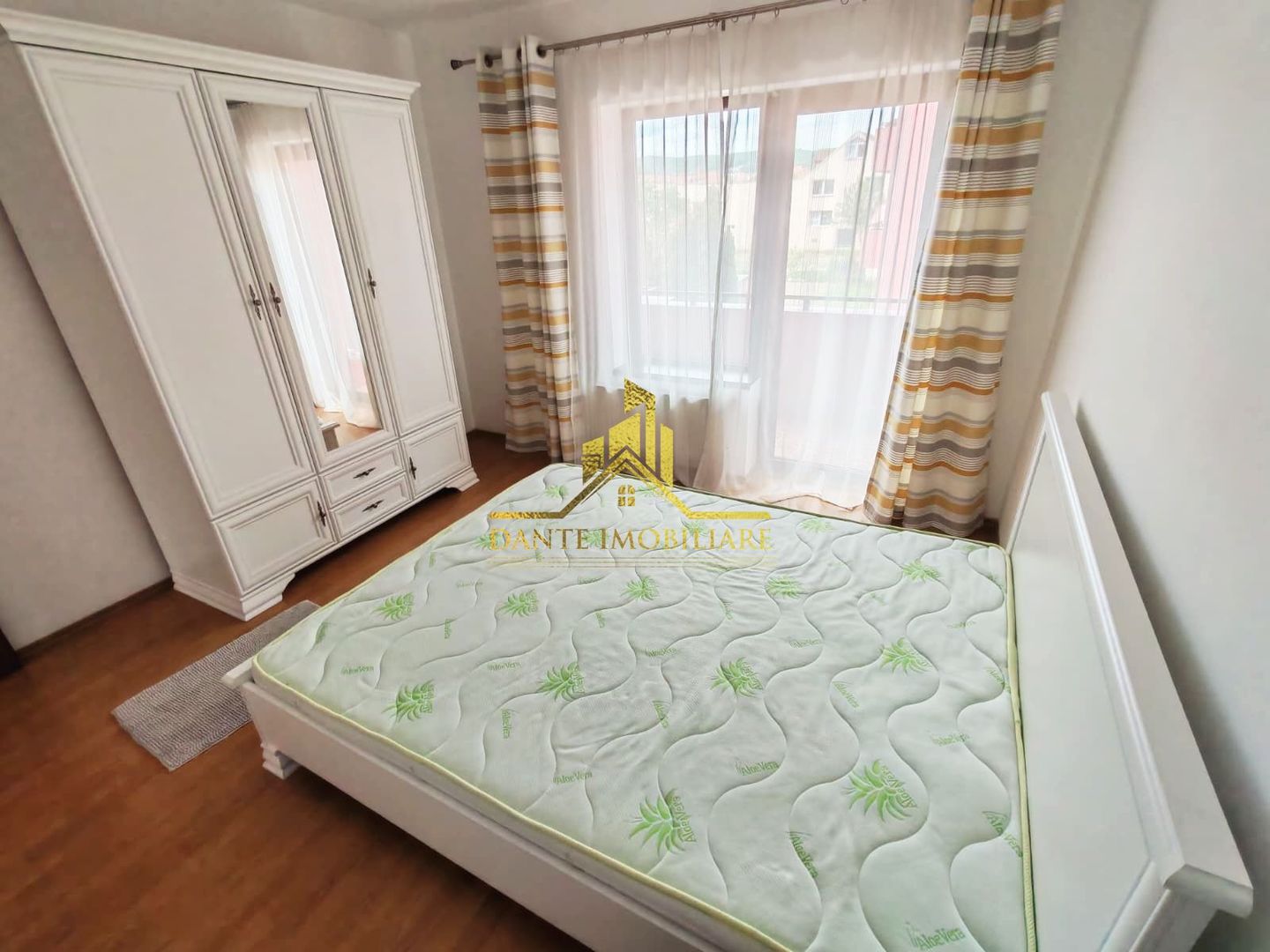 3 camere, TOTUL NOU, modern, balcon, parcare, Floresti - Poză 4