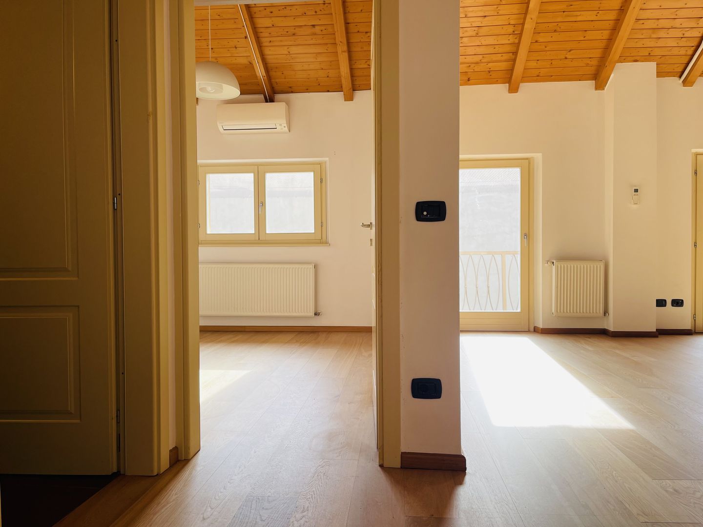 P-ta Unirii - Comision 0% | Apartament 3 camere-113 mp | Imobil 2008 - Poză 15