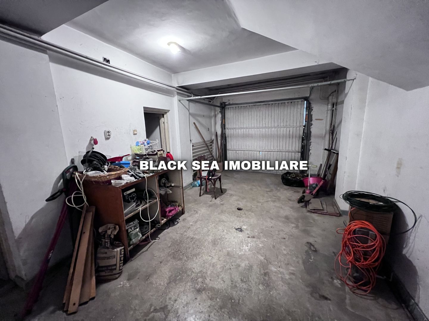 Vila 7 camere D+P+1+M - 2 Garaje - 50m de plaja - Zona centrala - Poză 28