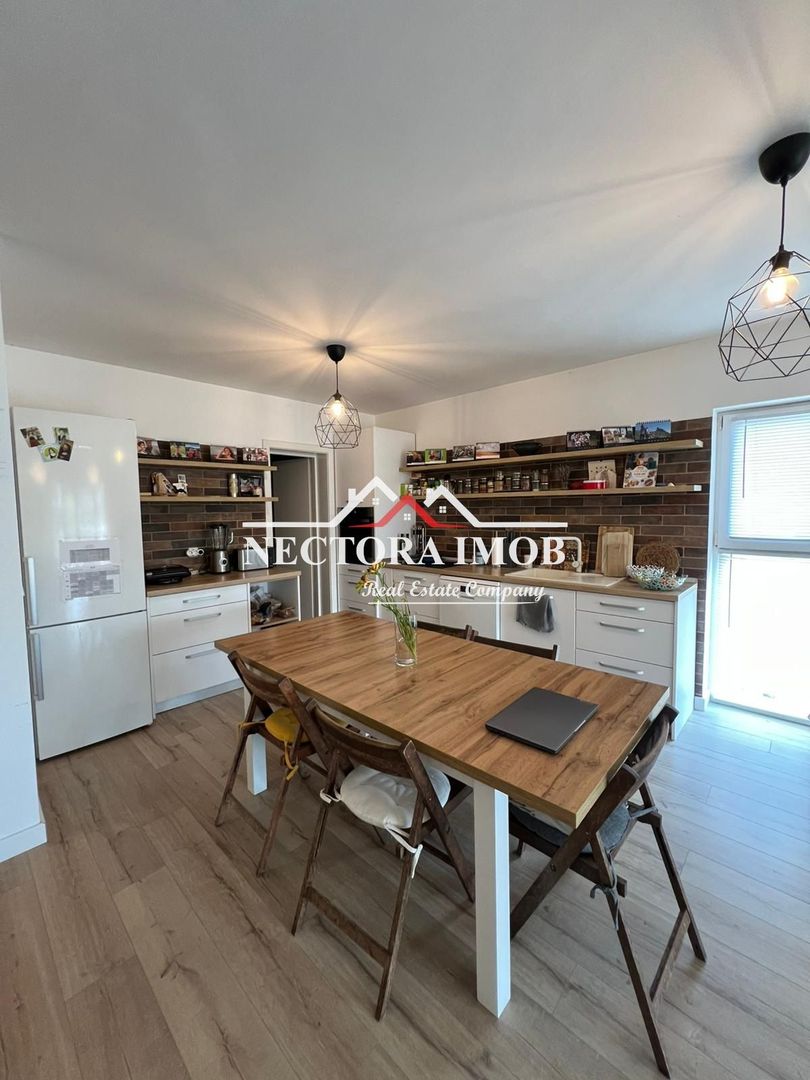 NECTORA IMOB Exclusivitate-Apartament SUPERB 3 cam cu TEREN si terasa - Poză 4