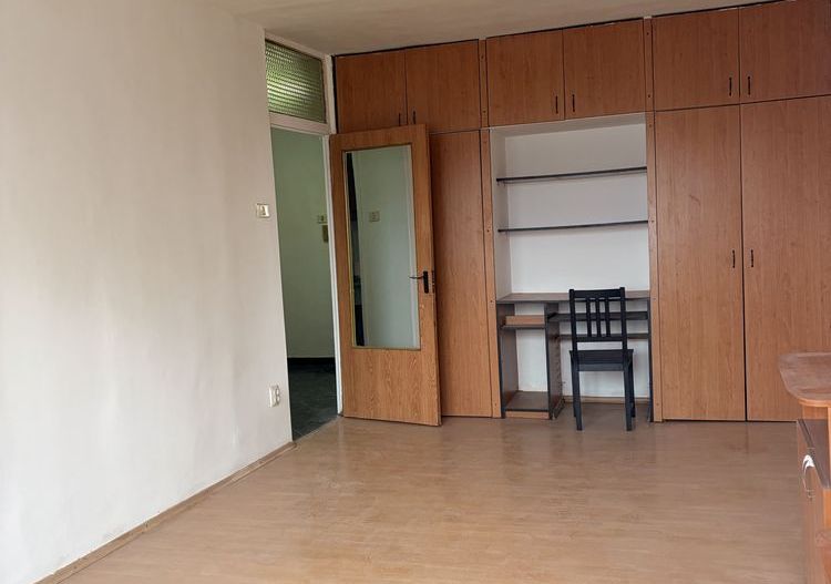 Garsonieră decomandată parțial mobilată, pet friendly, 40 mp, lângă Mall Vitan - Poză 2