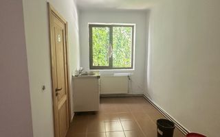 Proprietate versatila de vanzare zona Bd Victorierie-3 incaperi - Poză 2