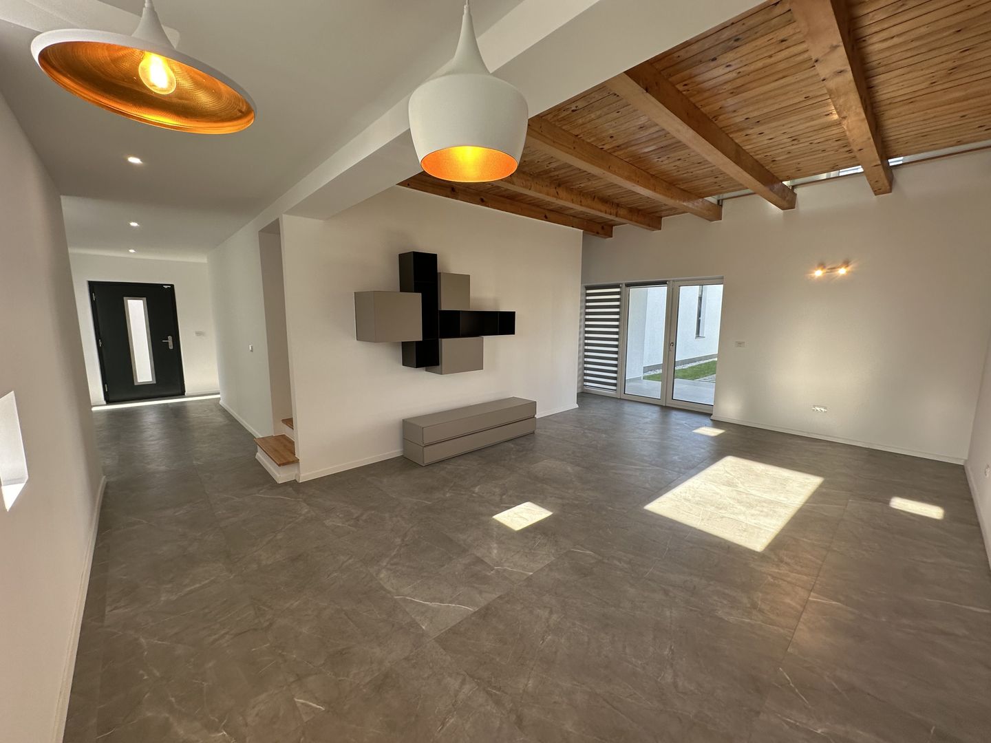 Casa individuala moderna in zona de Nord - Poză 3