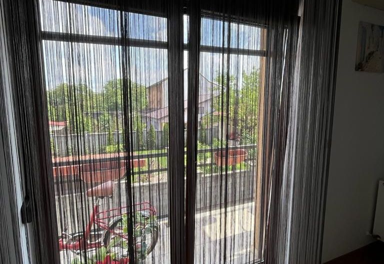 Apart bloc nou etaj 1, Complex -Judetean +loc parcare - Poză 23