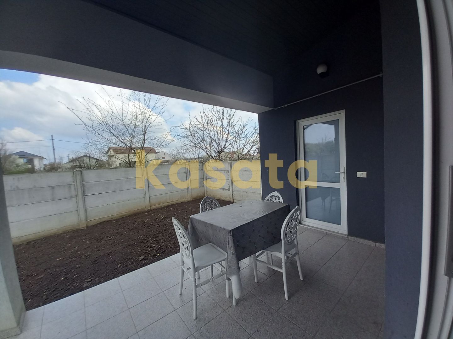 Vilă Modernă 4 Camere | Curte Privată | Zonă Excelentă & Facilități - Poză 12