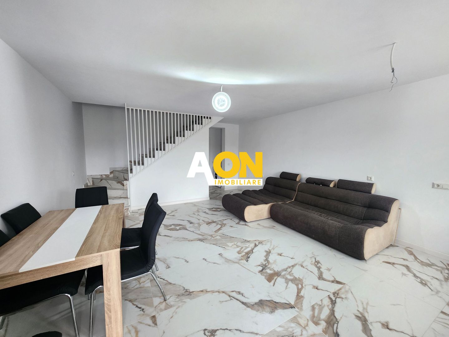 Casa tip insiruit, 105 mp utili, mobilata-utilata, zona Ampoi 3 - Poză 2