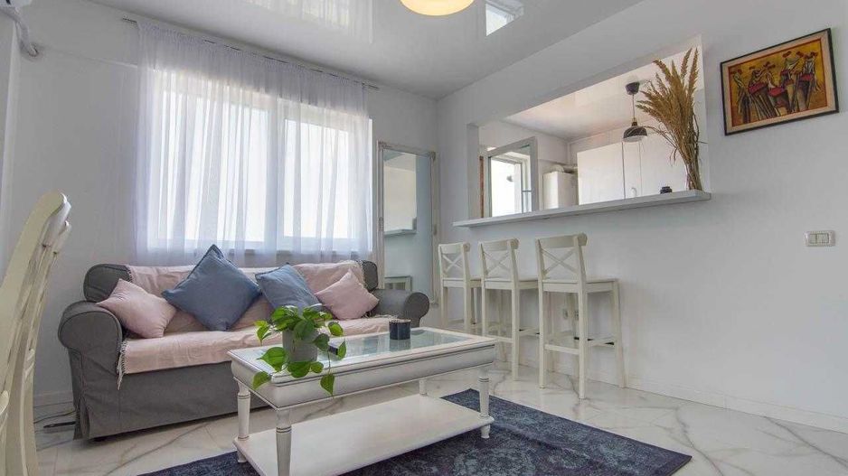 Vând Apartament 2 Camere - Pollux Residence, Etajul 8 - Poză 2