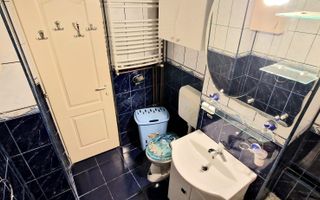 Ofer spre închiriere apartament 3 camere,2 bai, zona Lipovei, 400 euro/lună. - Poză 18