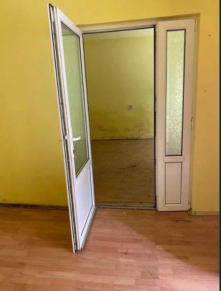 Apartament in casa - Poză 2
