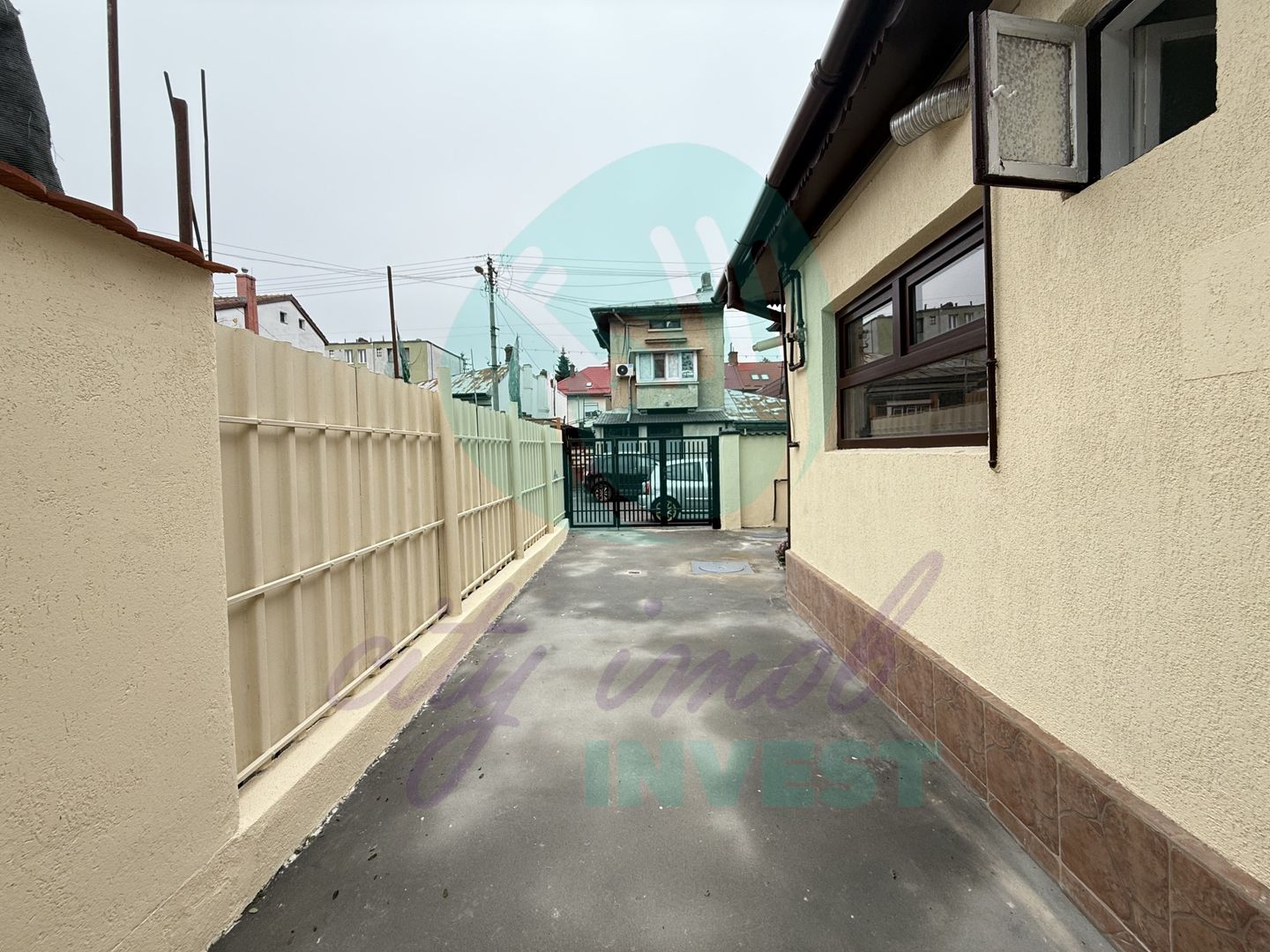 "Casa bunicii" la vanzare in zona Vatra Luminoasa - Poză 2