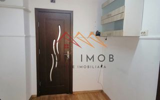 Apartament 3 camere, ultracentral, 1990, 2 bai, 2 balcoane, 74 mp utili - Poză 8