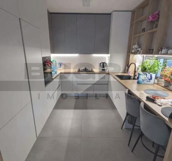Duplex la cheie, 4 camere,137 mp+258 mp teren, parcare, zona Macesului - Poză 7
