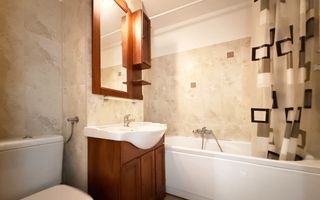 Apartament cu 3 camere, decomandat, 450 euro/ Calea Lipovei, Tm - Poză 3