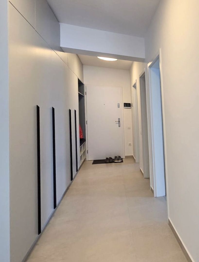 Apartament 3 camere de închiriat vedere spectaculoasă spre Tâmpa Qualis Coresi - Poză 7