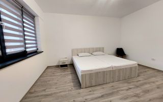 Garsoniera, 42 mp, decomandata, bucatarie 11 mp, mobilata/utilata - Poză 1