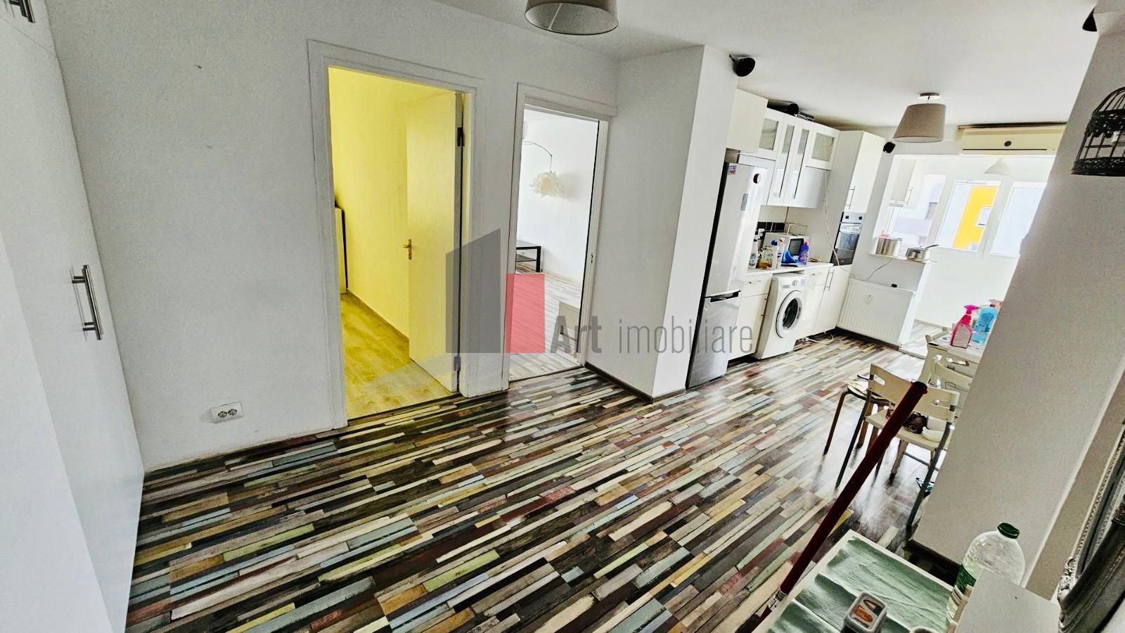 Apartament 4 camere  13  Septembrie renovat ,mobilat,utilat  gata de mutare - Poză 2