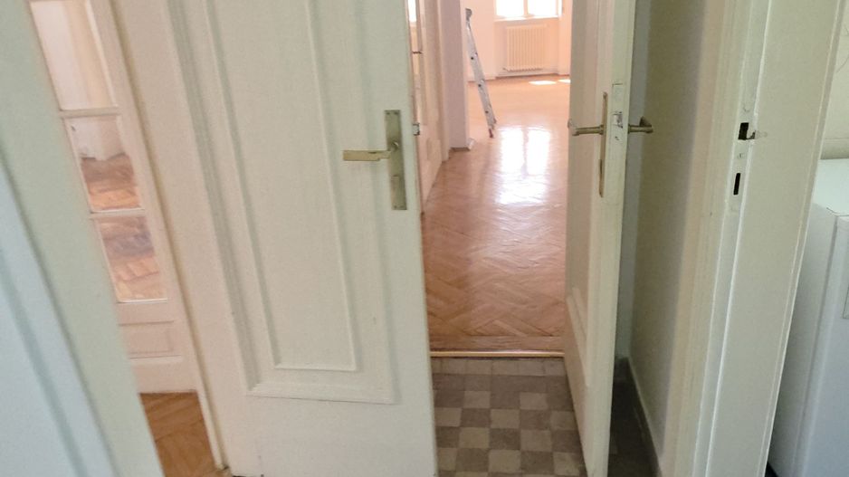 Apartament 4 camere de inchirat Armenasca Romana - Poză 11