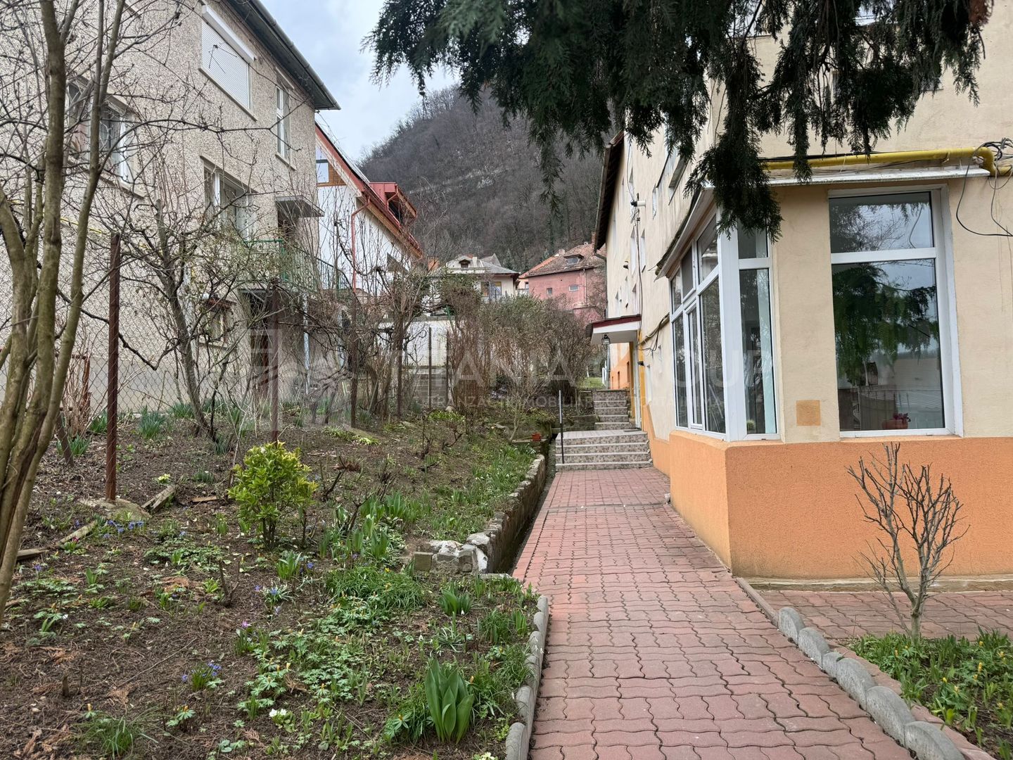 Apartament 2 camere spațios+boxa,   Centrul Istoric - Poză 12