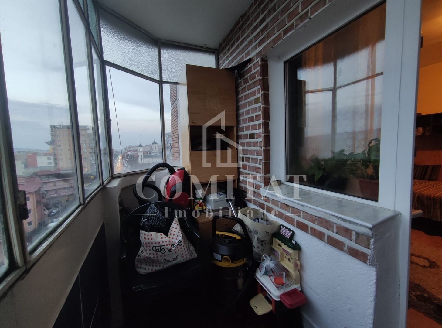 Apartament | 4 camere  | 94 mp | etaj intermediar | zona Farmec - Poză 16