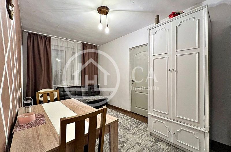 Apartament de închiriat cu 3 camere în zona Velența, Oradea - Poză 1