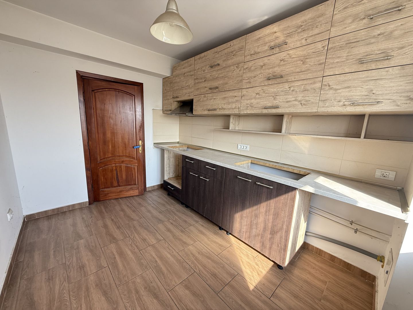 Apartament 3 camere Lacul Tei Teiul Doamnei - Poză 9