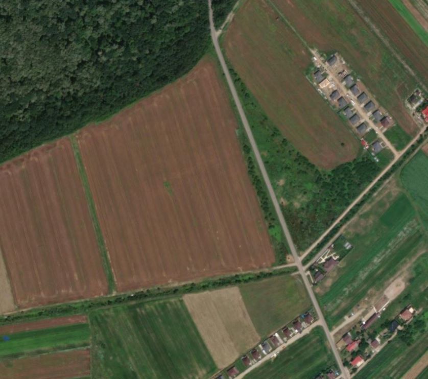 Parcelă teren 433 mp lângă pădure - Poză 2