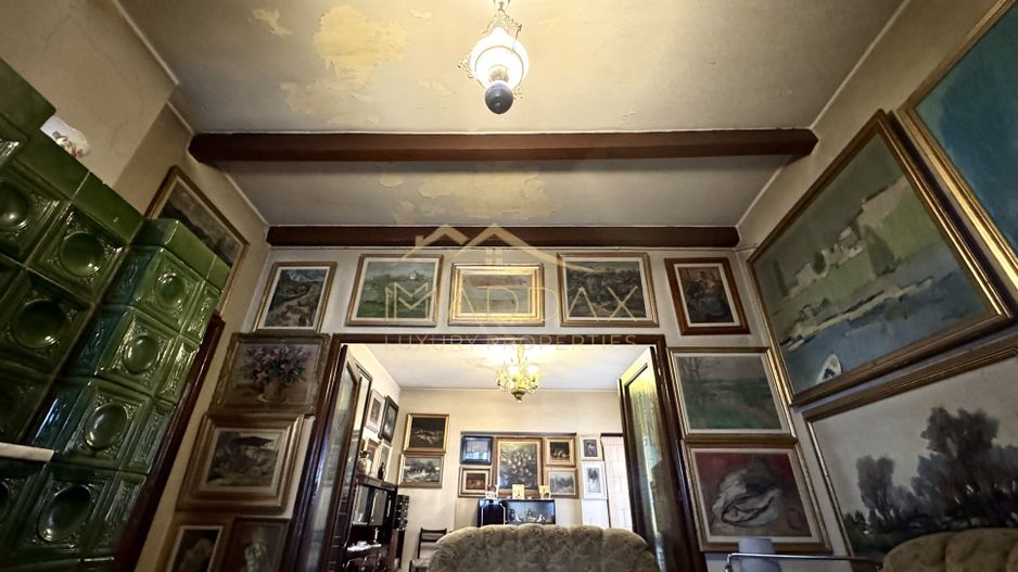 Vila cu 6 camere *310mp*  + Garaj // Primăverii - Poză 13