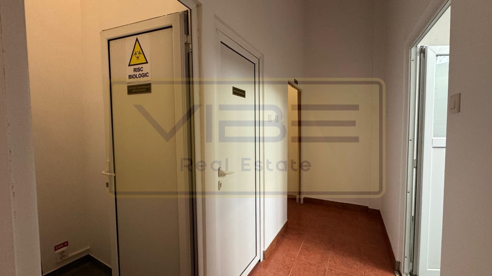 Spatiu medical / birouri 108mp Pacurari - Moara de Foc - Poză 12