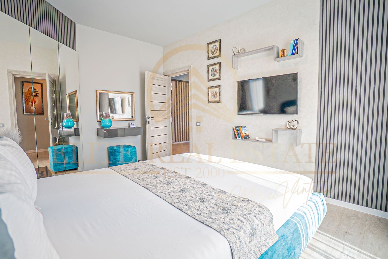 Apartament premium de vanzare în Mamaia – vedere la mare și lac - Poză 11