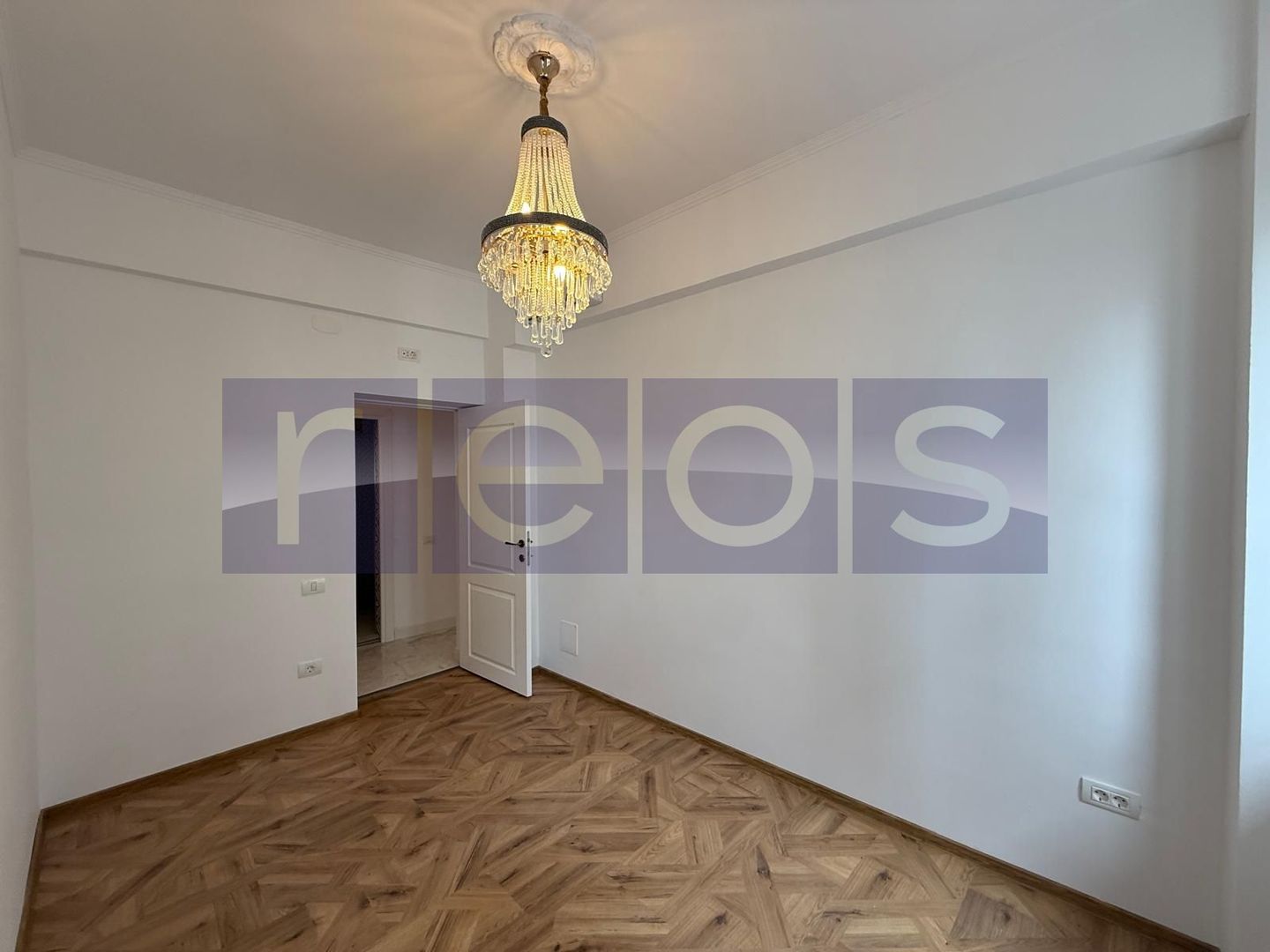 INCHIRIERE PARTER VILA | DOROBANTI | 4 CAMERE | 110MP | ULTRAFINISAT - Poză 5