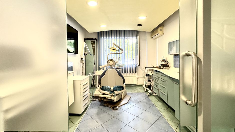 Cabinet stomatologic cu tradiție 20+ ani - dotat si funcțional - Poză 5