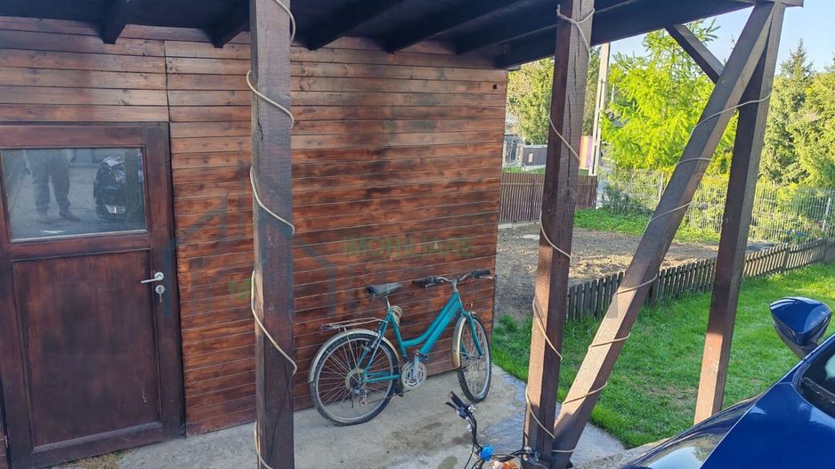 Vilă 4 camere, 2 băi, teren 488 mp, asfalt, canalizare – Bârnova - Poză 5