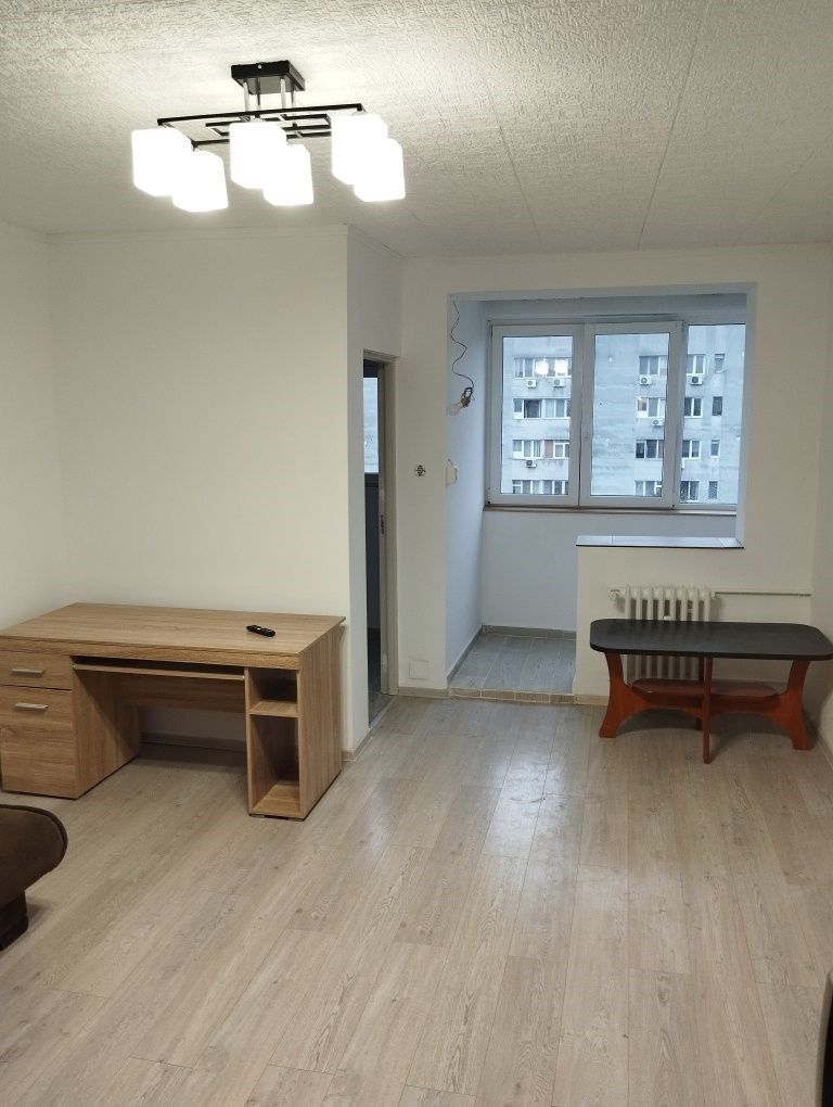 Garsoniera zona Titan - Policlinica TItan - Poză 1