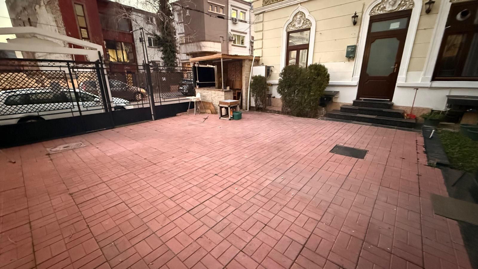 Ag BRASADAS vinde vila interbelica zona UNIRII. - Poză 13