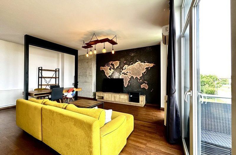 Apartament cu 2 camere, priveliște spre pădure, cochet si primitor, zona Lipovei - Poză 3