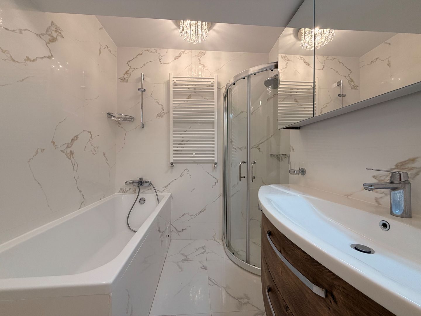 APARTAMENT 4 CAMERE | CENTRALA PROPRIE | RENOVAT COMPLET - Poză 14