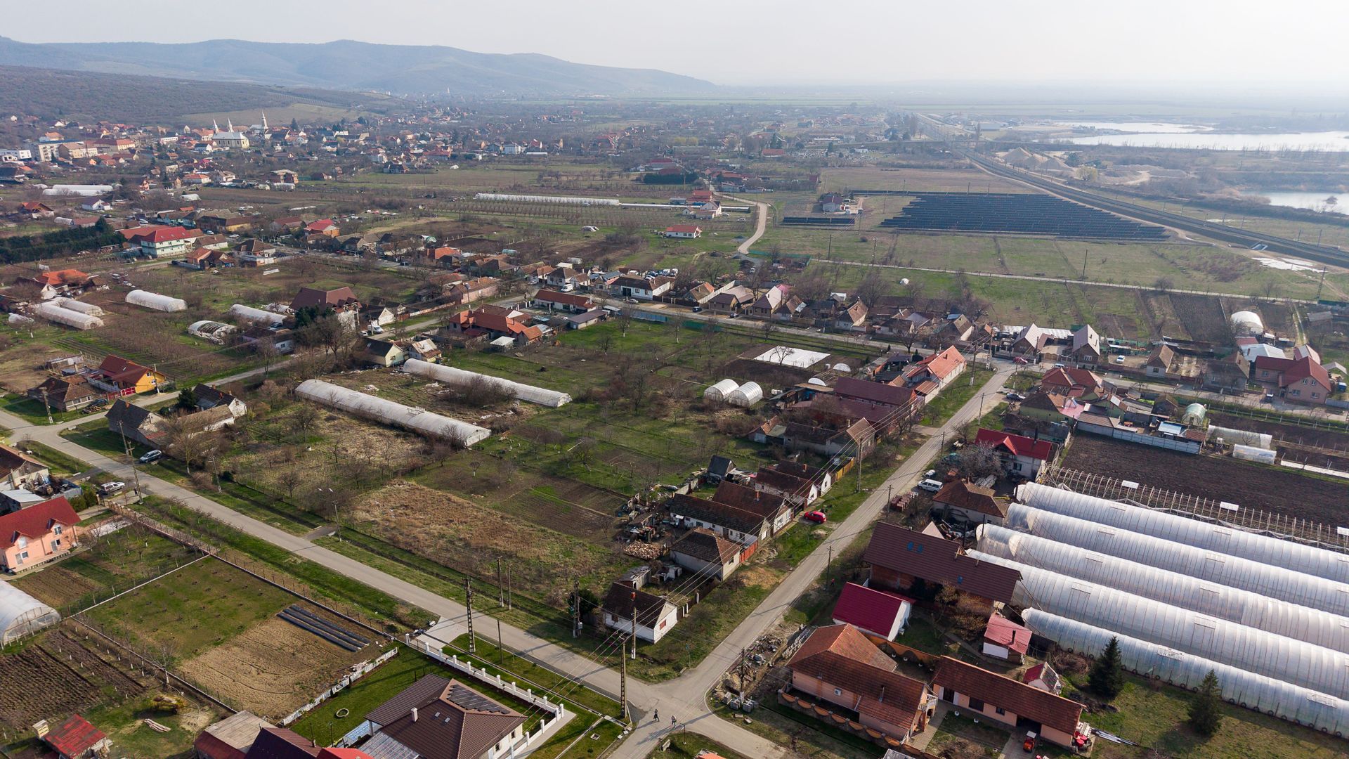 Teren 1.570 mp + casă din cărămidă–zonă liniștită - Schiță 8