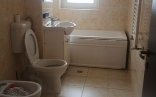 Ap. 3 camere etaj 1 cu parcare - Poză 7