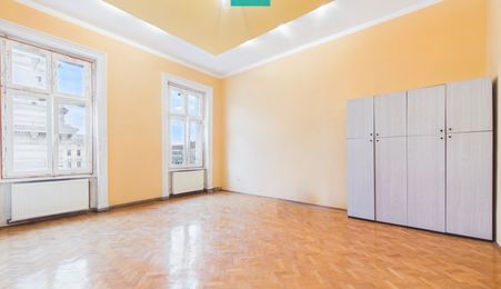 Apartament 3 camere -Ultracentral, Palatul Cenad