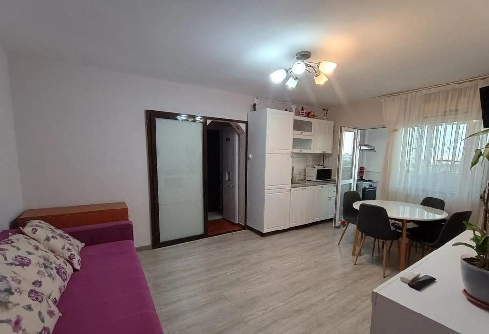 Apartament atragator, trei camere, Brancoveanu, 95.000€ - Poză 2