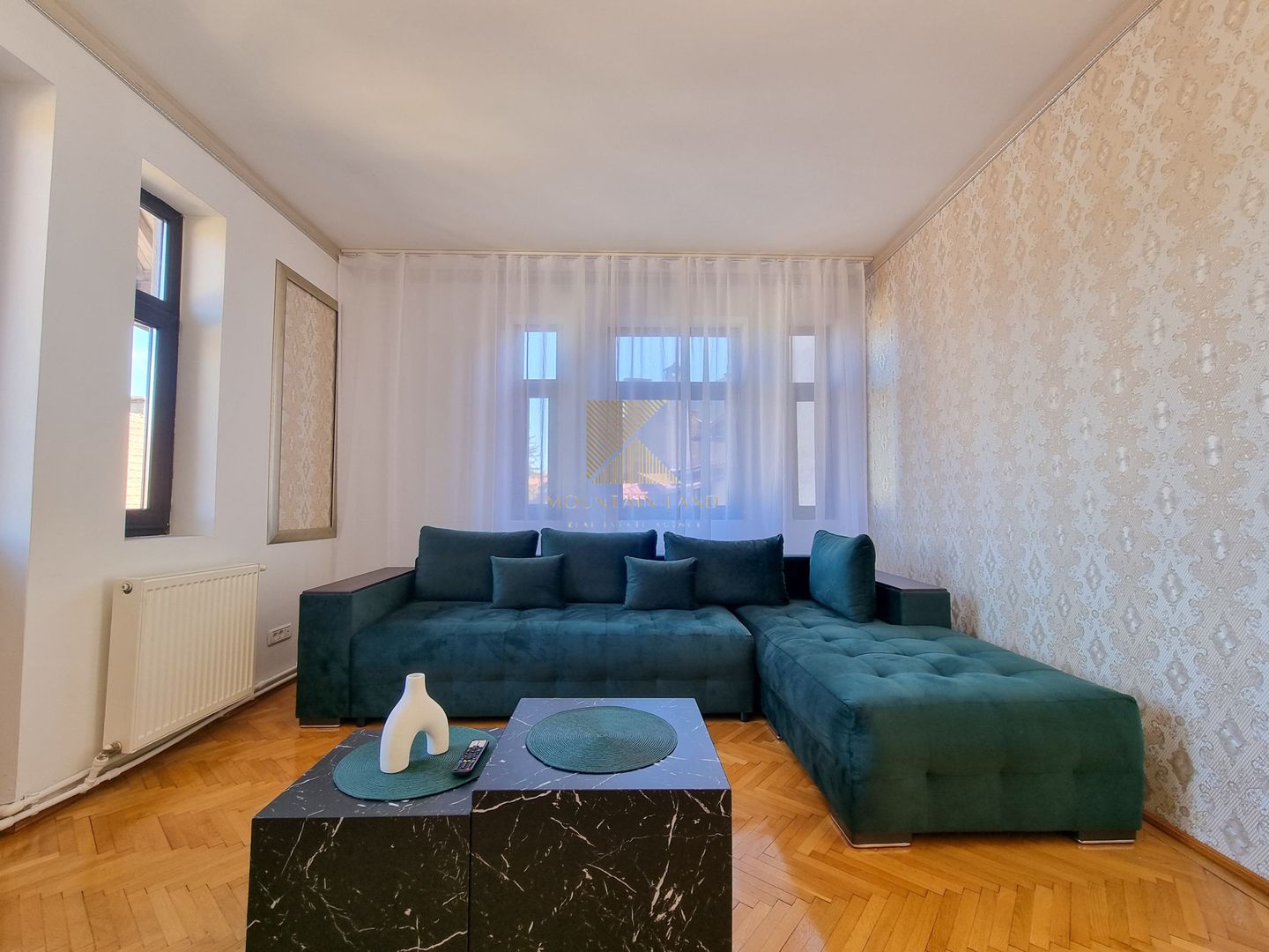 Apartament 3 camere – mobilat complet, vedere superbă,  Centrul Istori - Poză 10