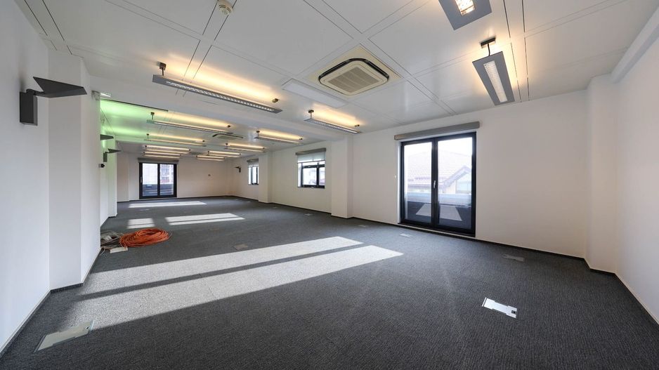 Clădire de birouri și centru de date – Oportunitate exclusivă in Brasov - Poză 27