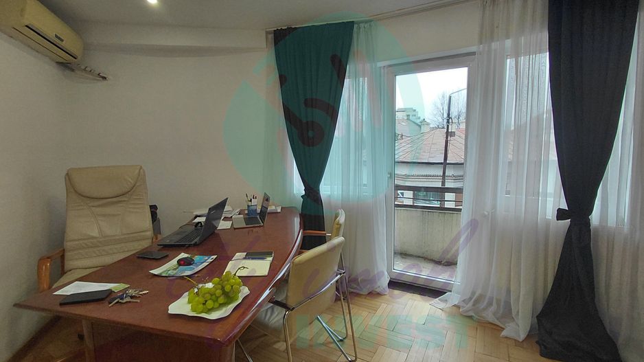 Interbelic 1934 | 4 camere, 4 balcoane, centrala | Piata Sf. Stefan - Poză 13